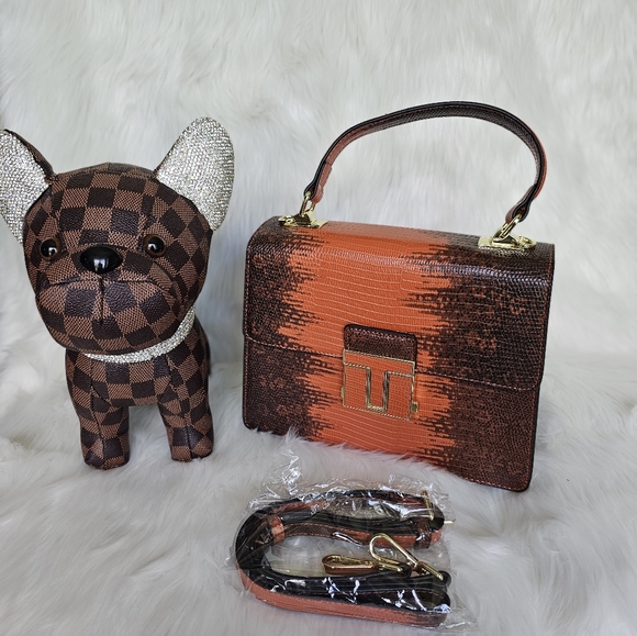 Purses - Picture 2 of 2